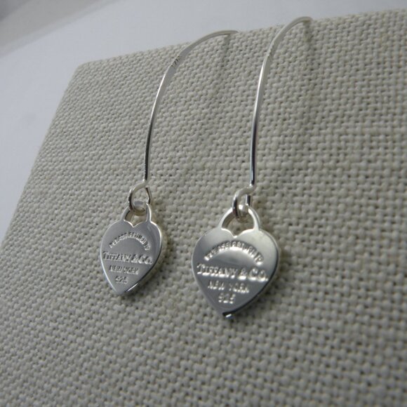 NEW Mini Heart Hook Earrings Return to Tiffany & Co Solid 925 Sterling Silver - Picture 10 of 15